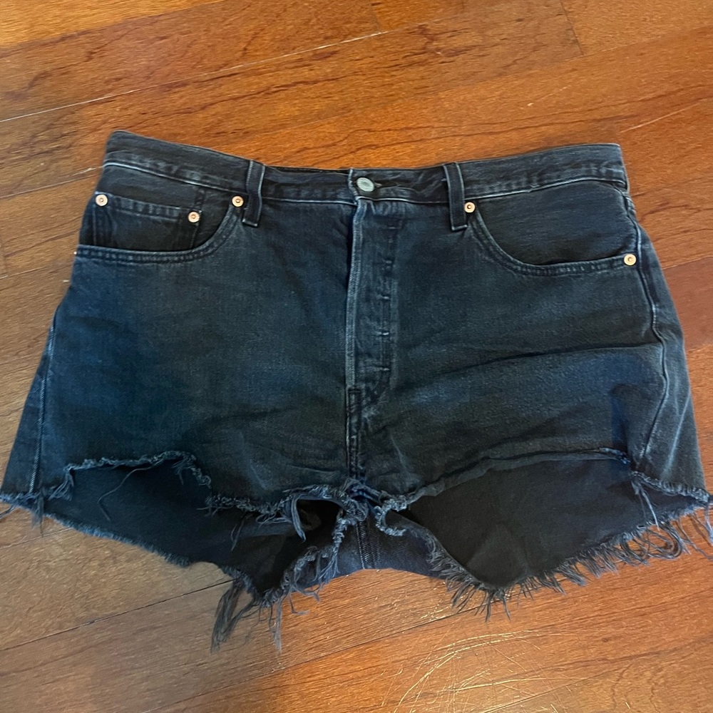 Levi’s 501 denim shorts